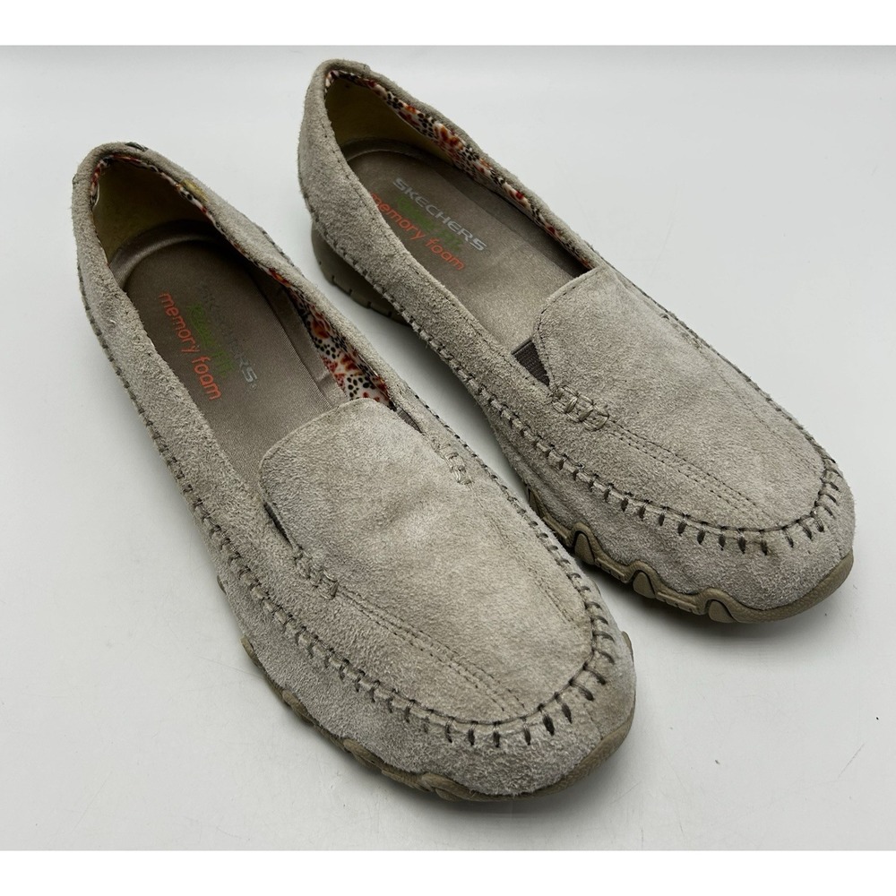 Skechers Loafers Womens 9 Relaxed Fit Memory Foam Beige Suede Casual